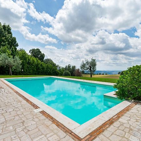 Elegant Apartment Only 1 Hour From Rome Narni Exterior foto