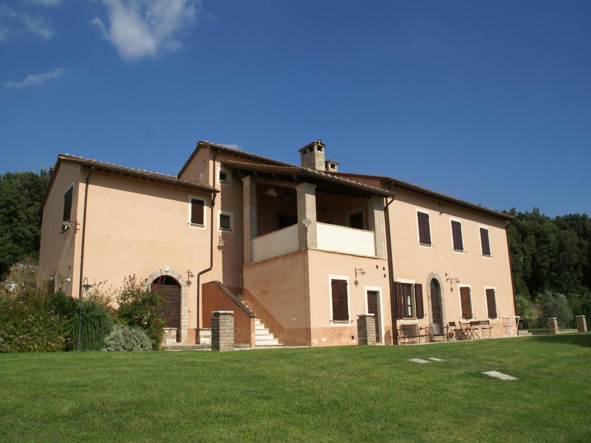 Elegant Apartment Only 1 Hour From Rome Narni Exterior foto